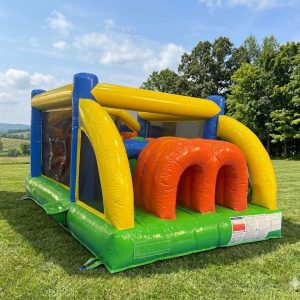 Location Parcours gonflable / piscine à boules